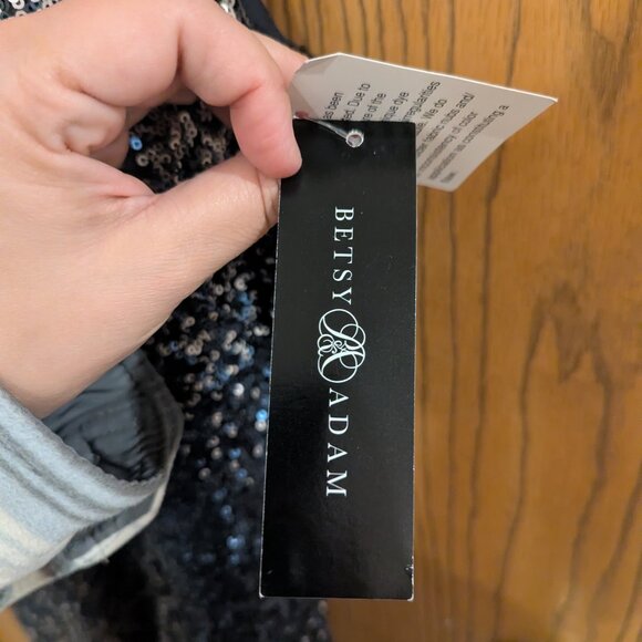 Betsy and Adam Long Sequins Gown with Halter Neck Sleeveless Blue/Silver Size 8 - Picture 5 of 6